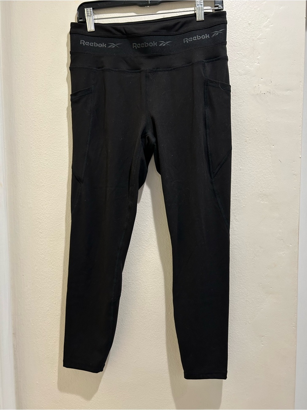 Reebok Black womens Active Leggings with Logo Waistband